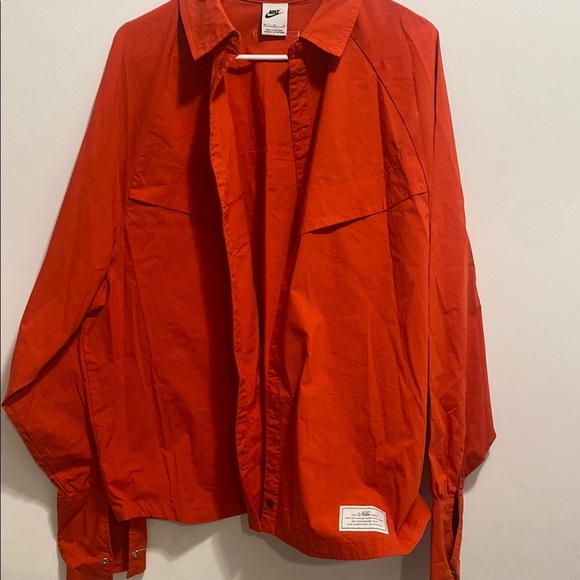 Nike red/orange button shirt - Picture 5 of 10